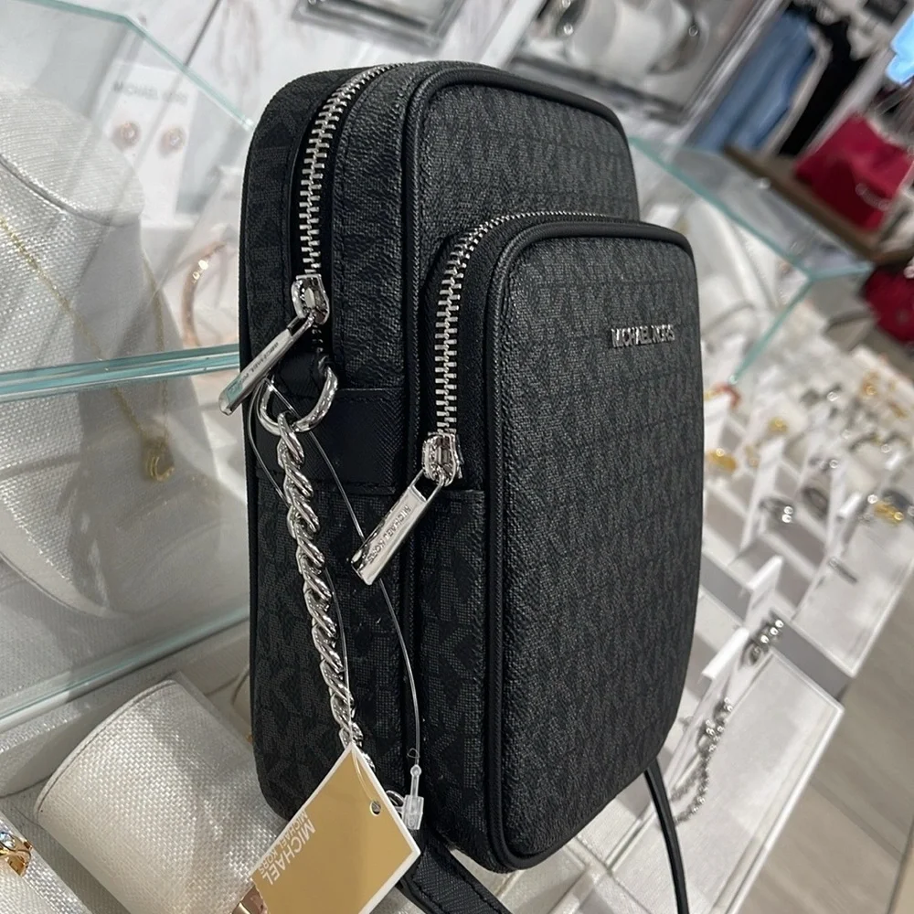 MICHAEL KORS Jet Set Trav Md Logo Crossbody Flight NS Black/Silver NWT Messenger